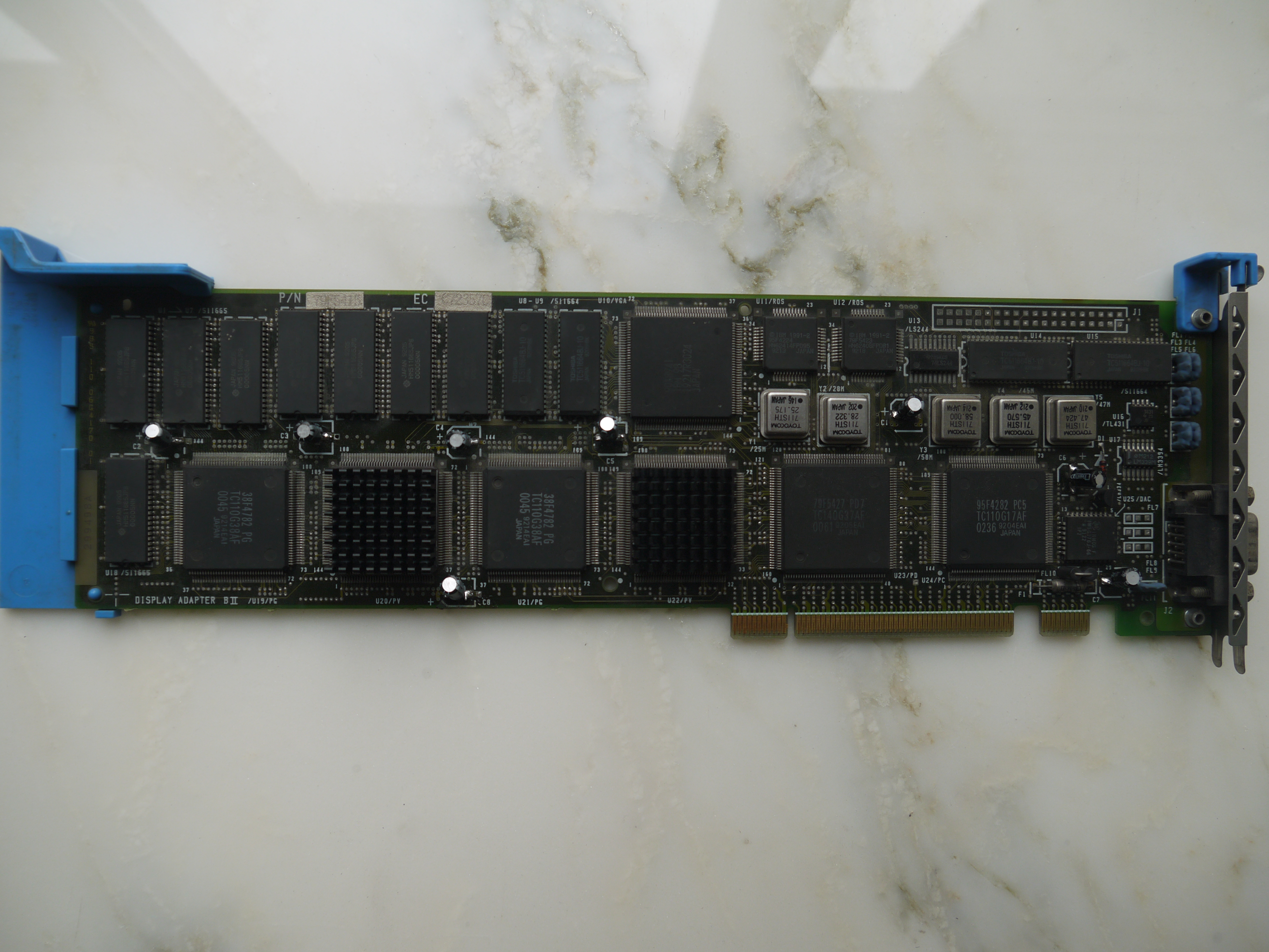 DisplayAdapter-B2_Front